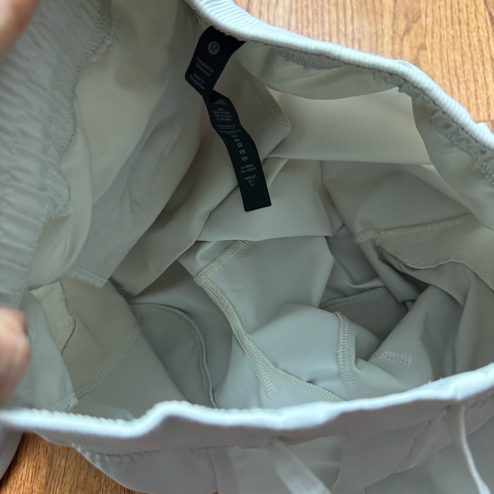 Lululemon ABC Jogger Warpstreme in Silverstone size S - Picture 13 of 16